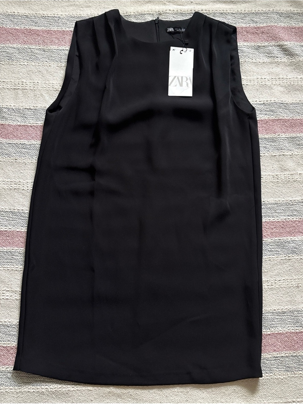 NWT Zara Black Basic Pencil Style Dress Size Small